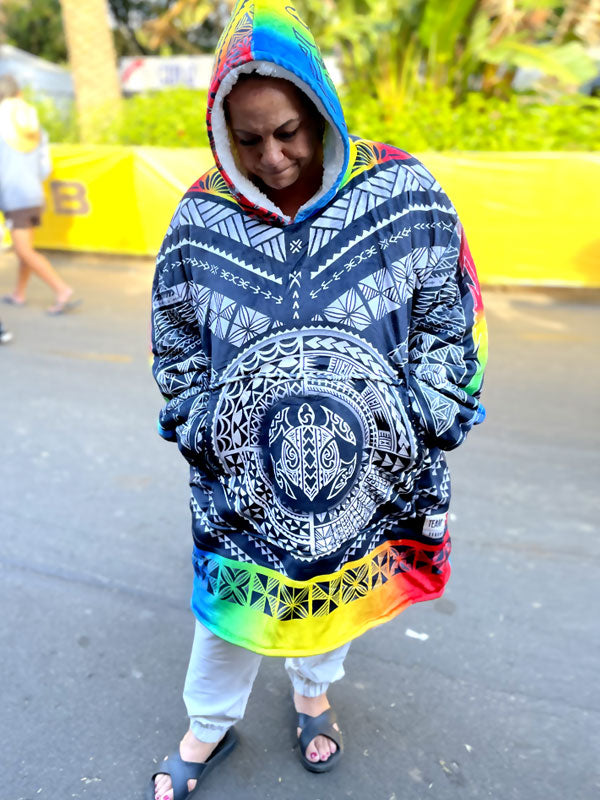 • Mahana Blanket Hoodie - Healing Circle