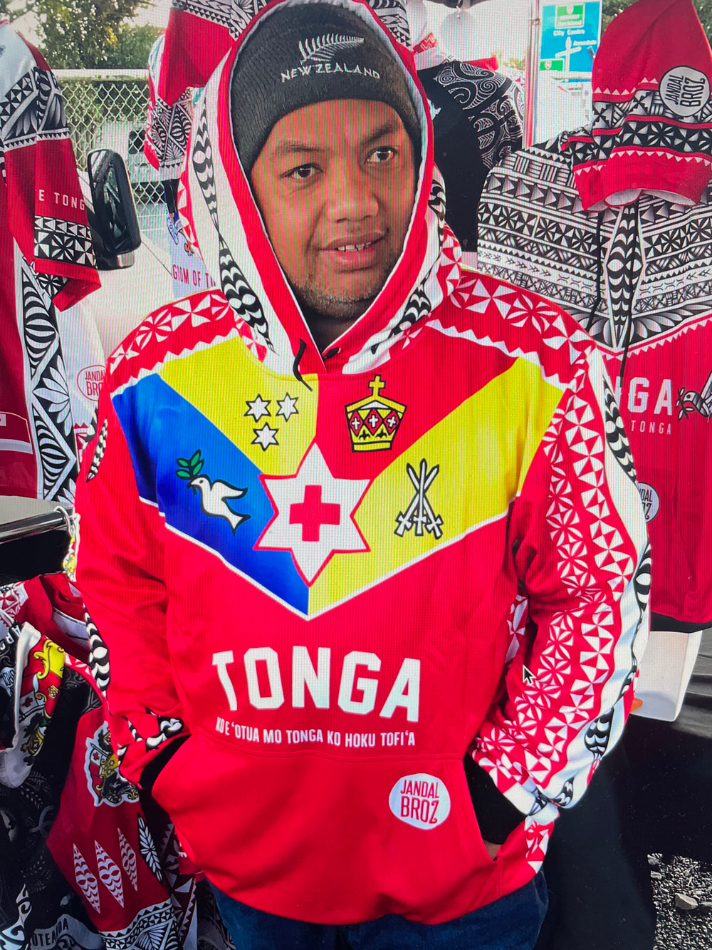 • Tonga Hoodie Sila Red