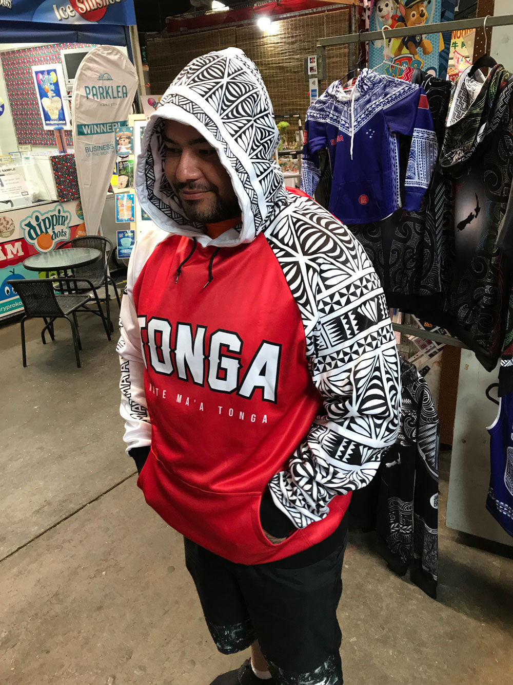 • Tonga Hoodie Red