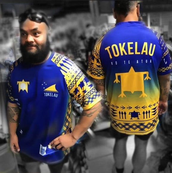 Malone - this is Sami hes wearing a 4 XL T shirt.
He was brought up fishing as young kid in Tokelau.
lucky him aye. God bless