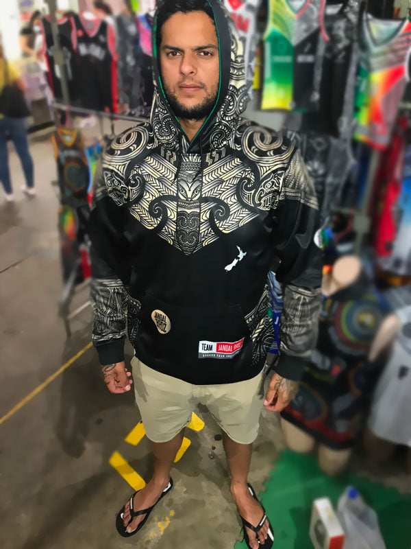• Taiaha Whakairo Māori Hoodie