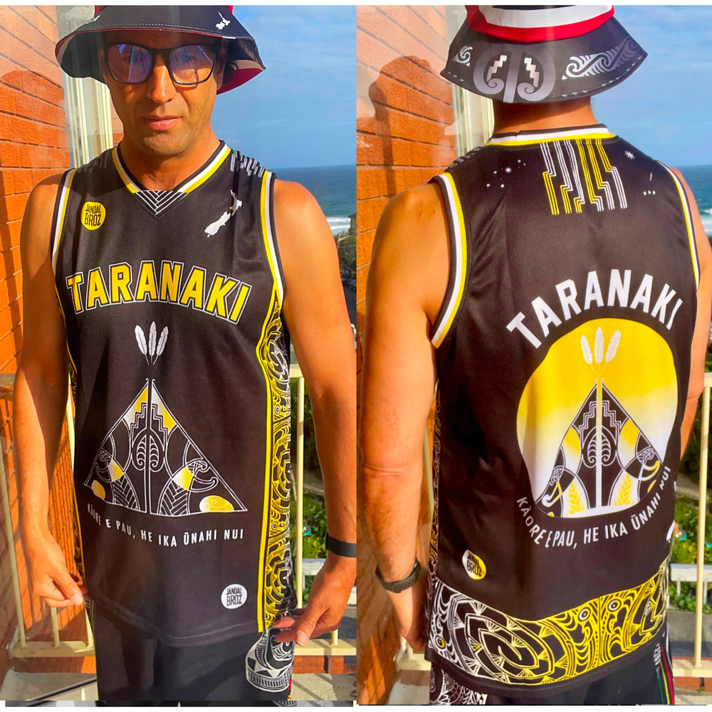 • Taranaki Basketball Singlet - yellow black- Taranaki hard