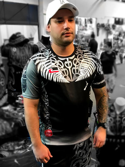 Aotearoa New Zealand Big Silver fern Māori shirt