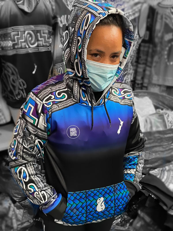 • Tangaroa Kete Maori Hoodie