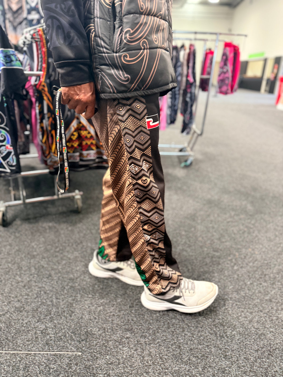 • Māori pants gold and fern by Jandal broz