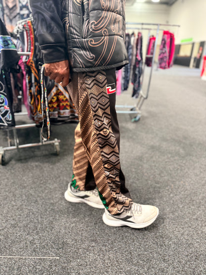 • Māori pants gold and fern by Jandal broz