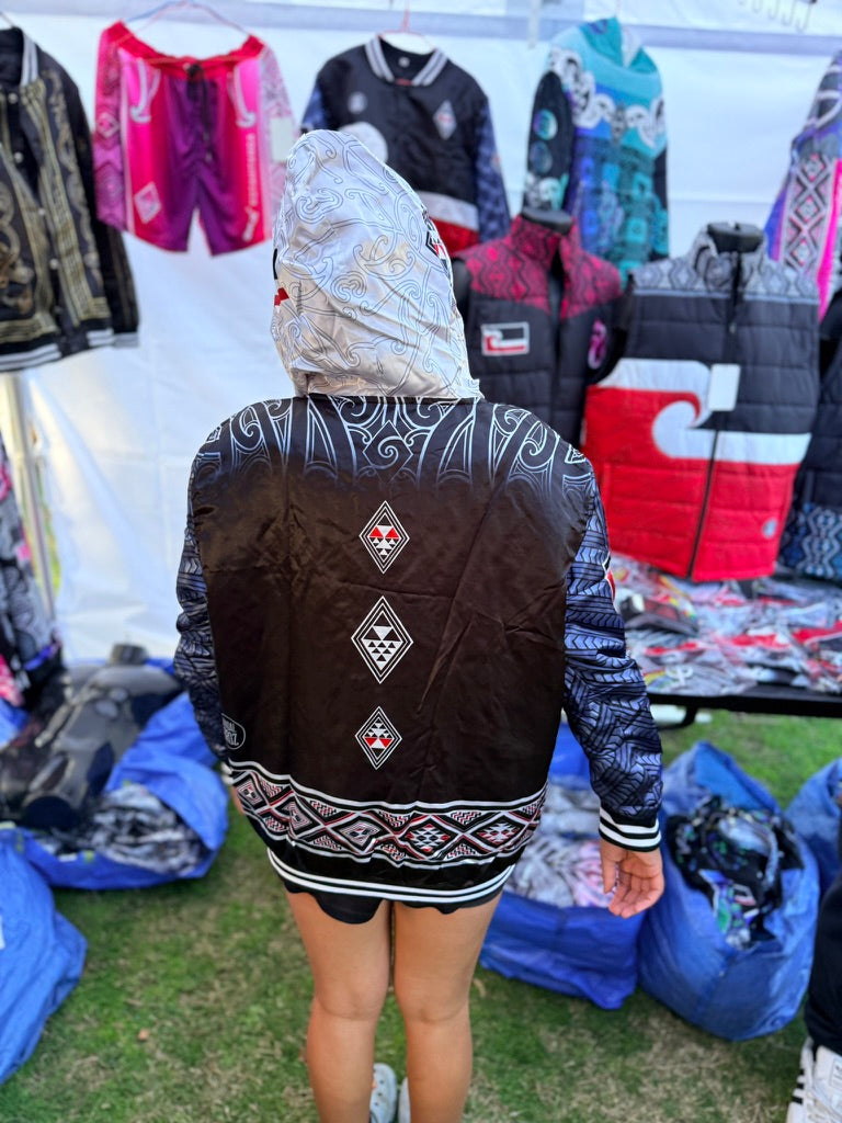 Māori Bomber jacket with hood