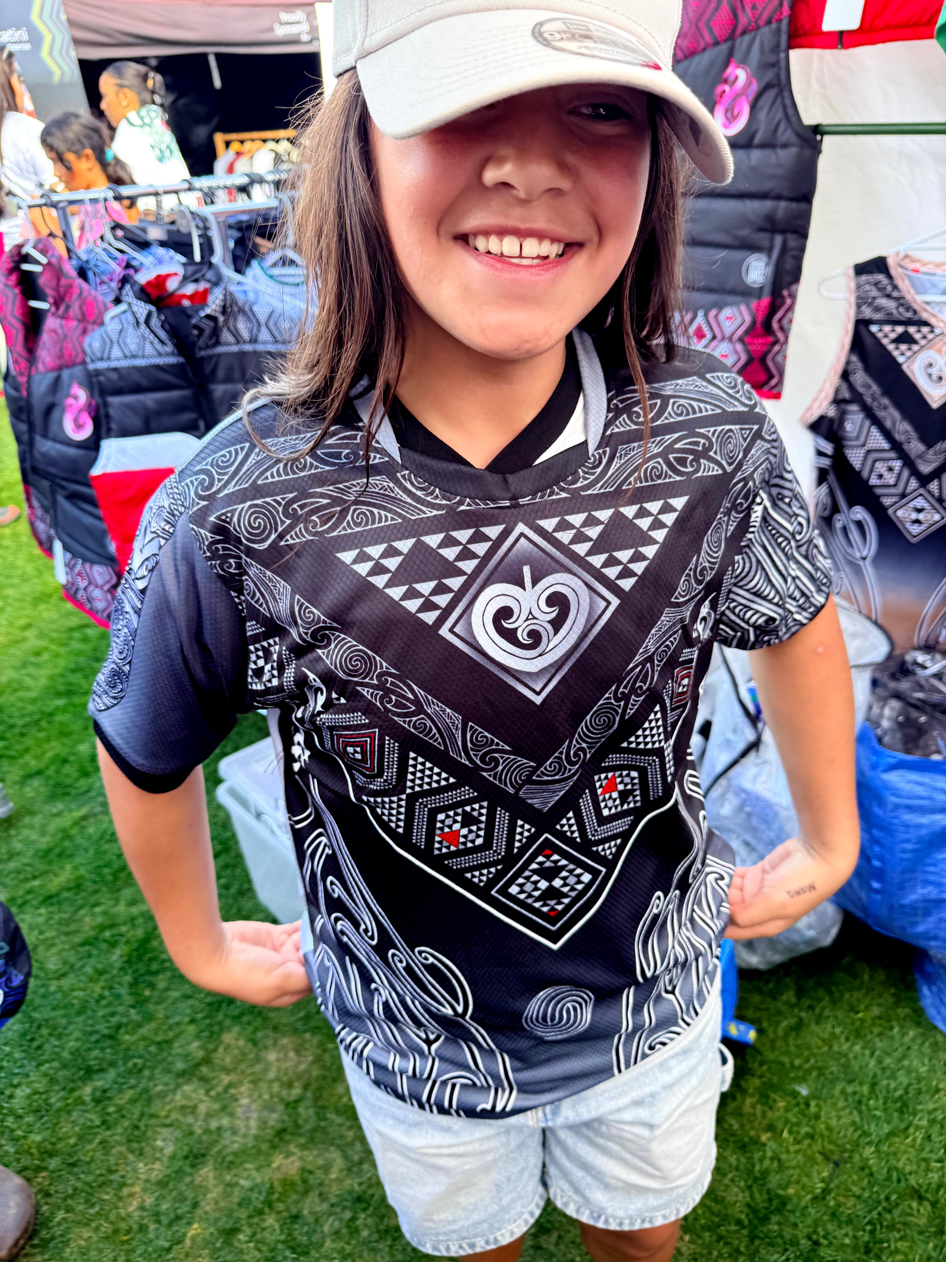 Aotearoa Tāniko shirt Grey