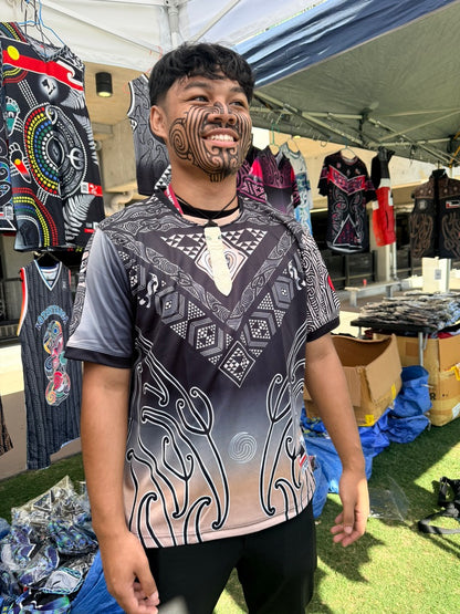 Aotearoa Tāniko shirt Brown