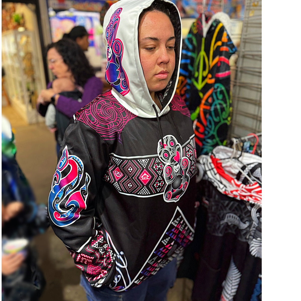 Māori hoodie Tāniko Hei tiki Aroha nui