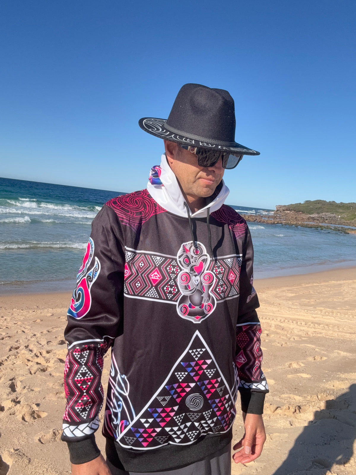 Māori hoodie Tāniko Hei tiki Aroha nui