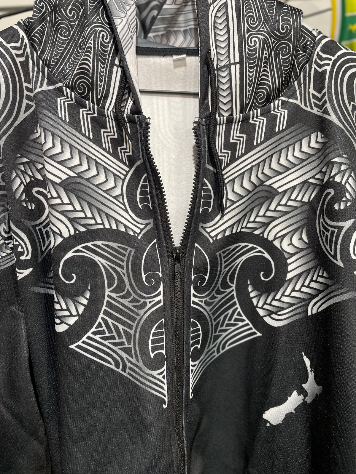 • Wairua Aotearoa Māori hoodie WITH ZIPP VERSION.