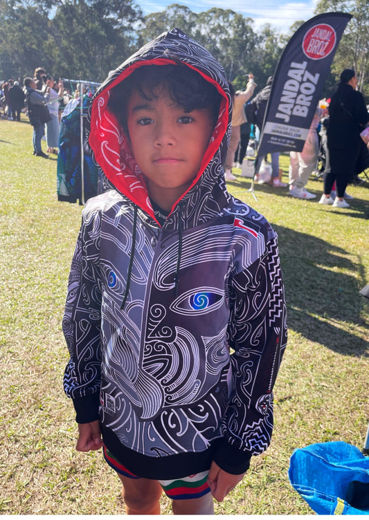 Māori Kids Hoodie whaikairo pango