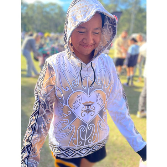 • Māori hoodie Aroha nui brown