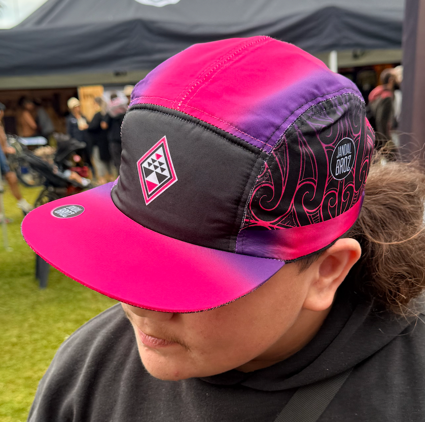 Māori hat pōtae Aroha tino nui ki a koe -Pango