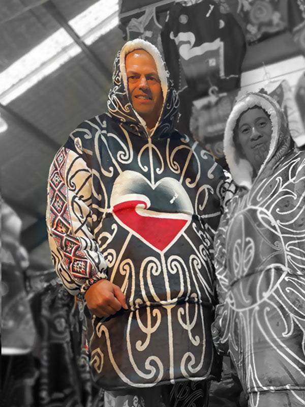 • Mahana Blanket Hoodie - Māori Tino Rangatiratanga