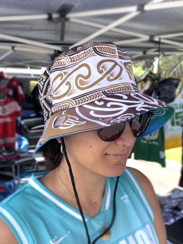 Aotearoa Māori Bucket hat kiri parauri (pōtae)