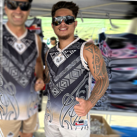 • Brown Tāniko Aotearoa Basketbal Singlet