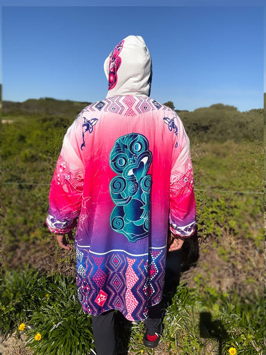 • Mahana Blanket Hoodie - Tāniko Pink Aroha nui