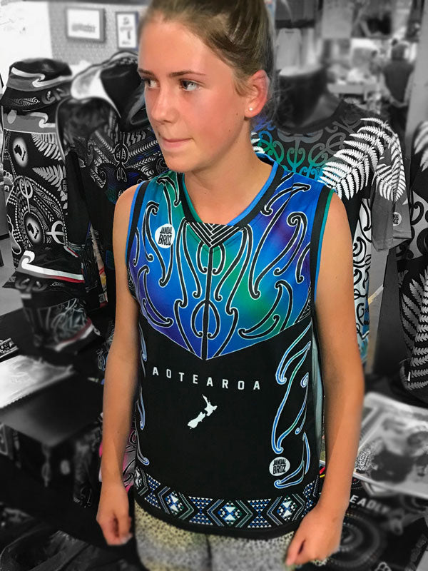 • Tangaroa Puhoro Chest Singlet Adults